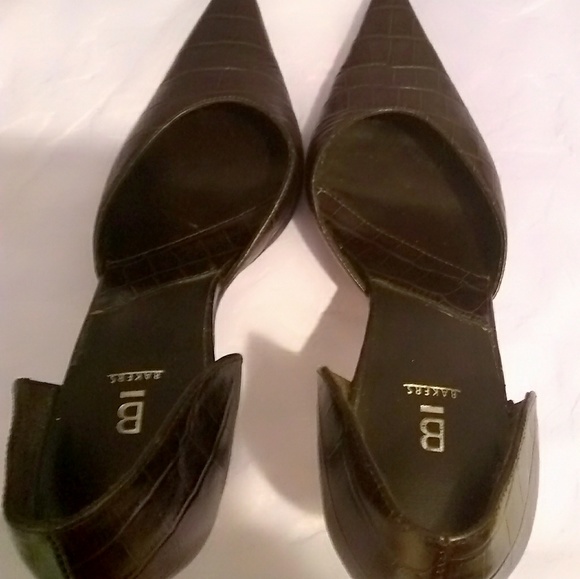 Bakers 'Crump II' Brown Leather Pointy Toe Pump 6½ - Picture 5 of 8